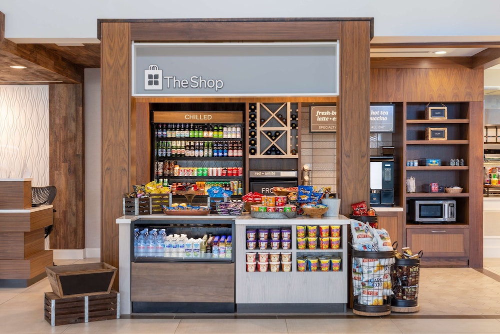 Hilton Garden Inn Islip MacArthur Airport - photo 24