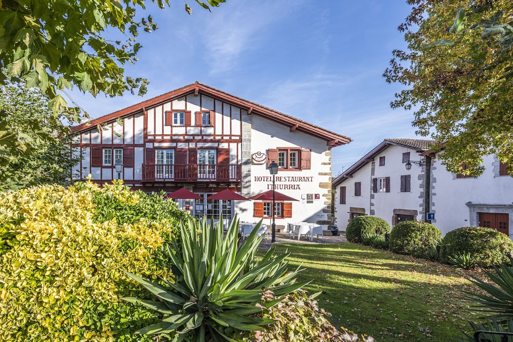 Hotel Ithurria - carbon neutral hotel in Espelette