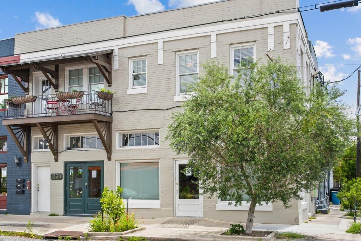 Stunning 2BD luxury apt perfect NOLA location — 4-Star Luxury Hotel in New Orleans, United States