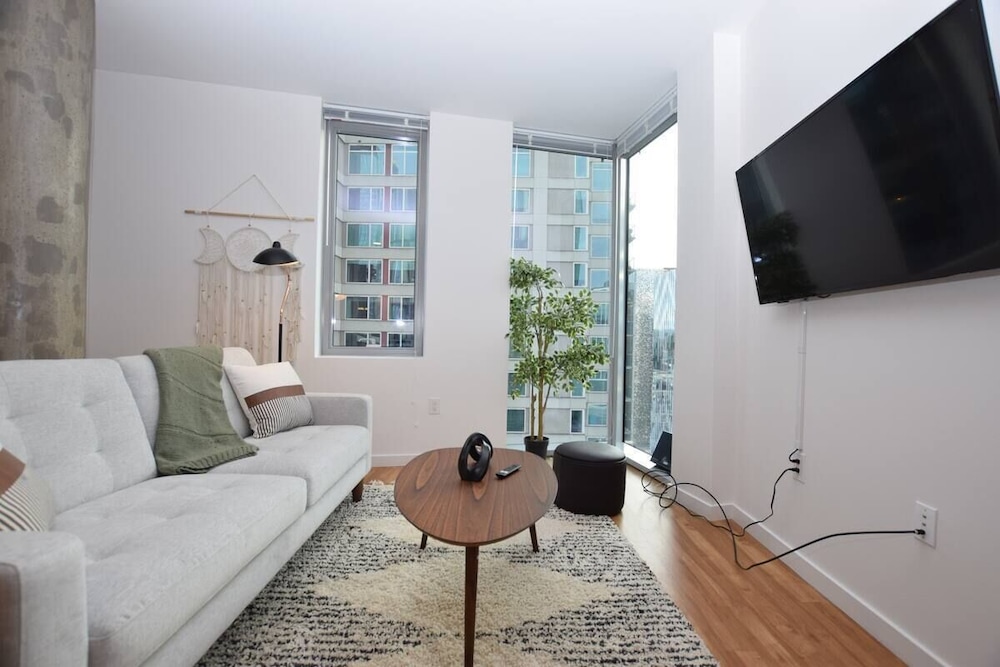 Sophari Towers: Bellevue Apartments - photo 56