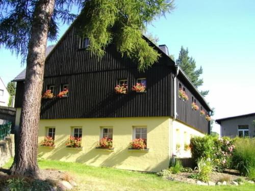 Pod Roglo - carbon neutral hotel in Zrece