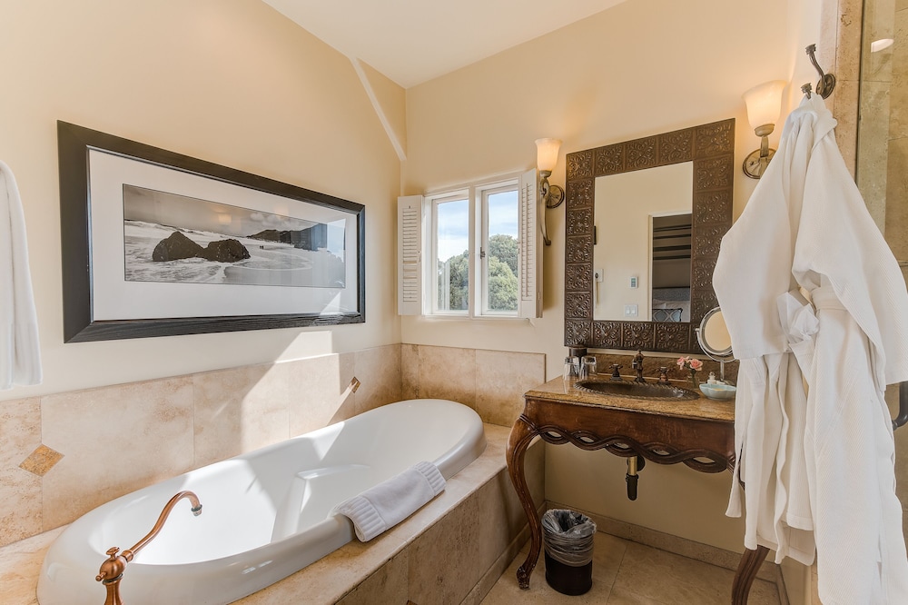 L Auberge Carmel - photo 8
