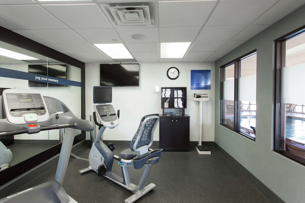 Hampton Inn & Suites Ankeny - photo 29