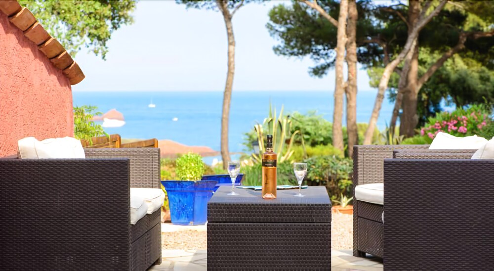 Bastidon Vue Mer in Saint-Raphael, France