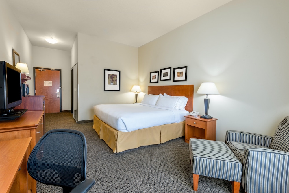 Holiday Inn Express Vernal Dinosaurland by IHG - photo 12
