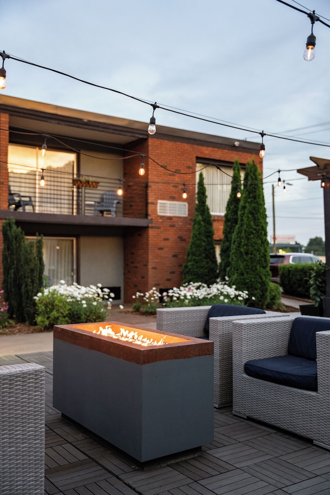 The Beaucatcher A Boutique Motel - photo 52