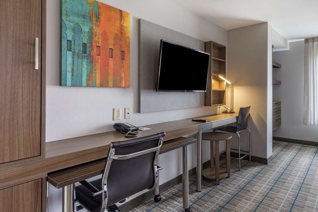 MainStay Suites Bowling Green North - photo 11