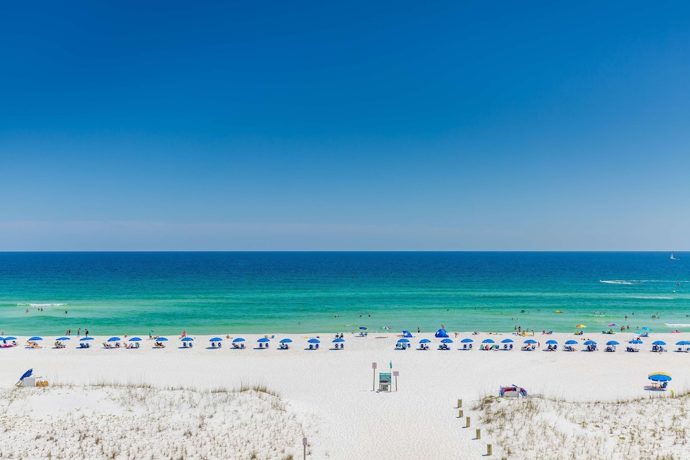 Hampton Inn Pensacola Beach - photo 54