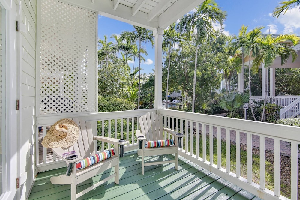 Coral Palm by Avantstay Key West Walkable Gated Community & Shared Pool - photo 26