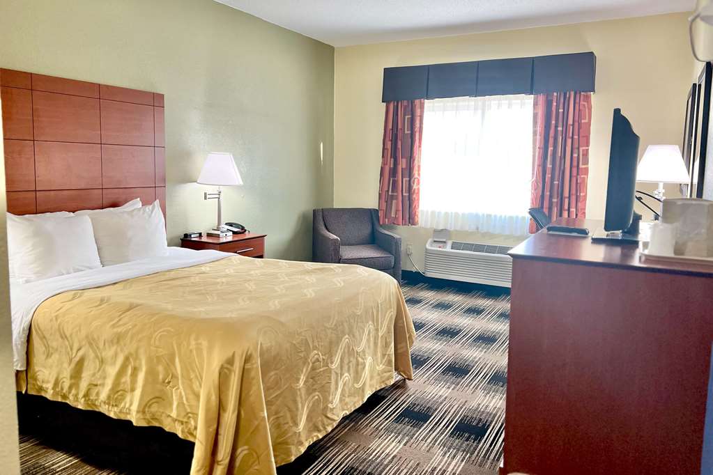 Comfort Inn and Suites Wisconsin Dells Downtown Area Newly Renovated 2026 - photo 32
