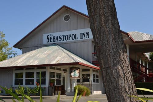 Sebastopol Inn - photo 67