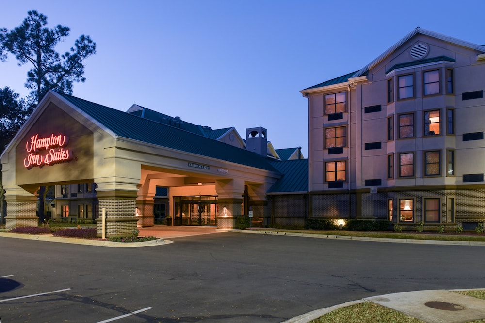 Hampton Inn & Suites Tampa North - photo 61