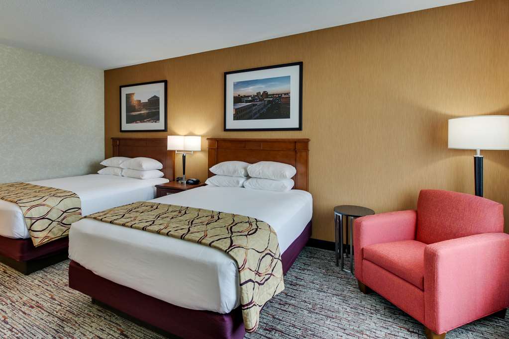 Drury Inn & Suites Meridian - photo 43
