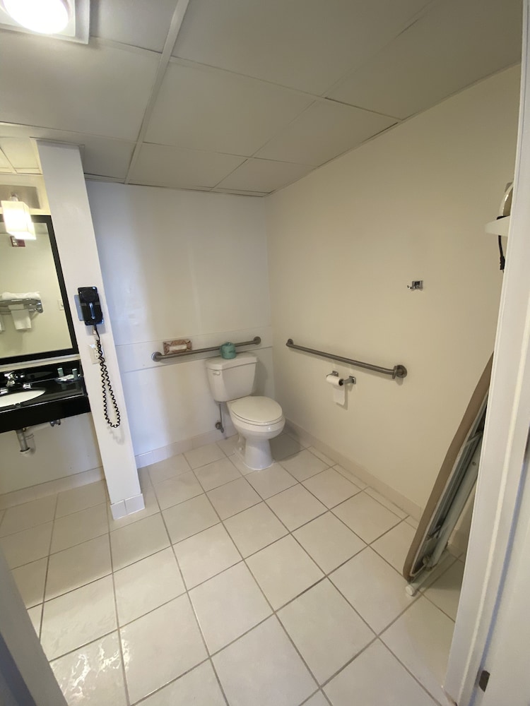 Garden State Inn - photo 17