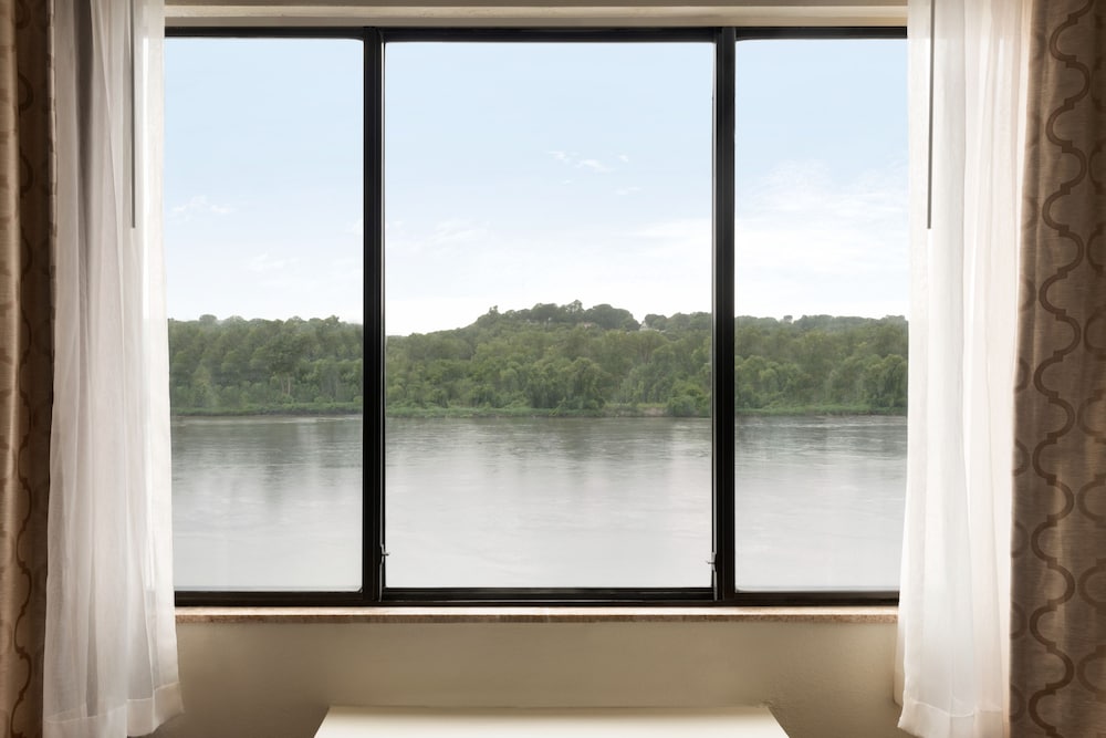 Holiday Inn Hotel & Suites Council Bluffs I 29 by IHG - photo 25