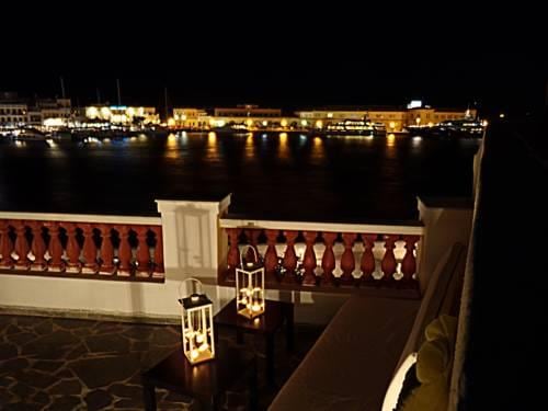 Locadiera Pansion in Ermoupolis, Greece