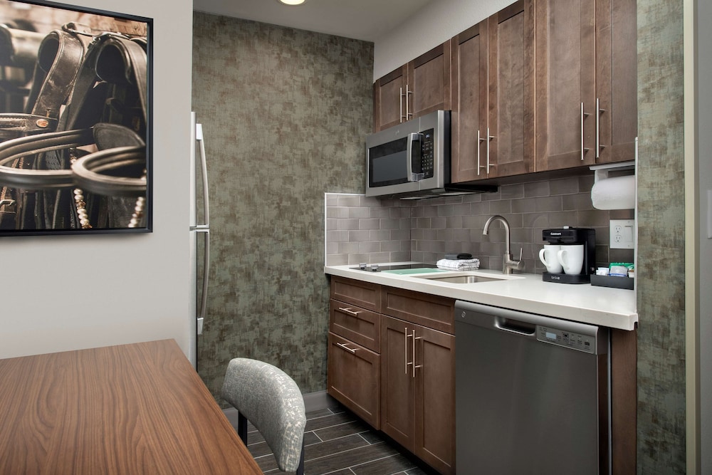Homewood Suites by Hilton Louisville Airport - photo 18