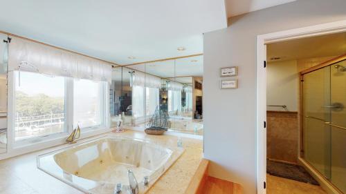 7169 Harbourside II - photo 25
