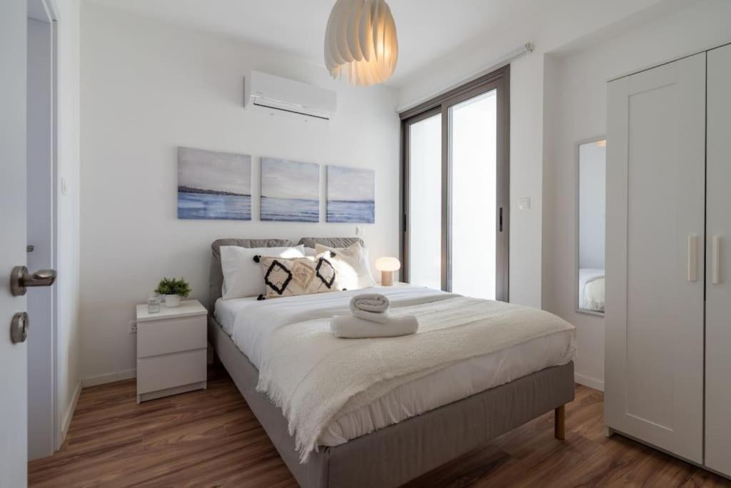 Moon Light 1 Bedroom Apartment in Larnaca