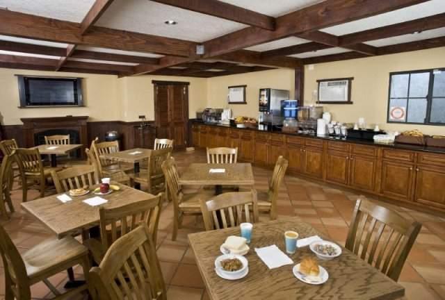 Park Vue Inn - photo 14