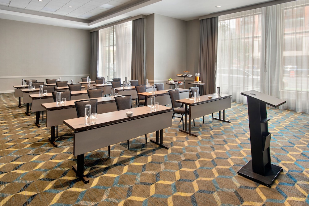 Residence Inn by Marriott Boston Cambridge - photo 41