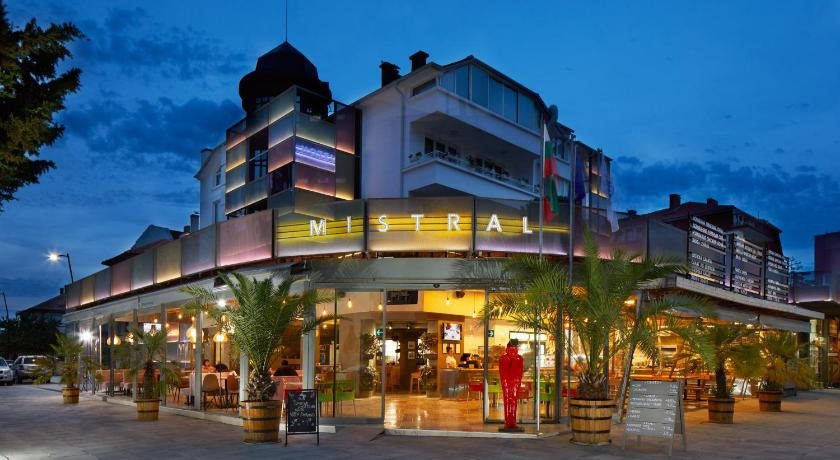 Hotel Mistral Hotel Mistral pet-friendly hotel Nesebar