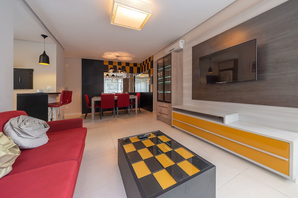 Apartamento Completo e Confortável em Gramado — 4-Star Luxury Hotel in Canela, Brasil