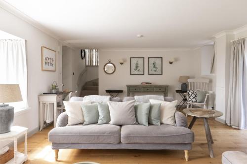 Shepherds Cottage Pentland Hills — 4-Star Luxury Hotel in Edinburgh, United Kingdom