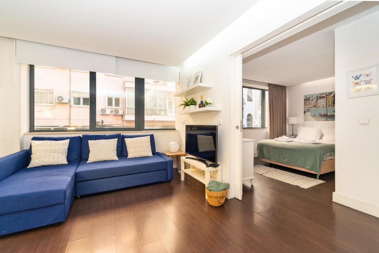 Comfortable Apartment in Marquês de Pombal — 4-Star Luxury Hotel in Lisbon, Portugal