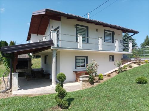 Vikend kuća Hana - carbon neutral hotel in Unknown City