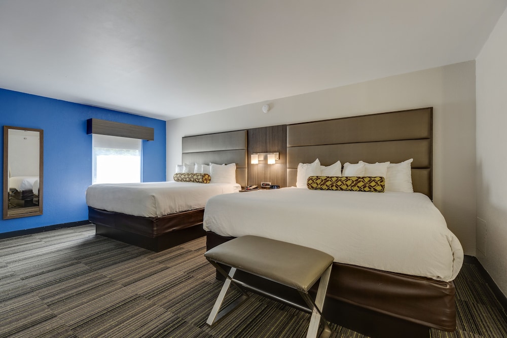 The Alexis Inn & Suites Nashville Airport - photo 31