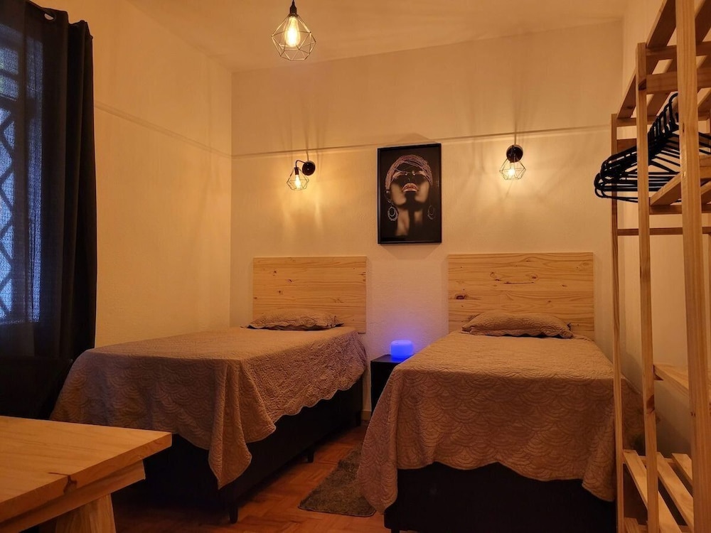 Quarto Black Power - carbon neutral hotel in Sao Paulo