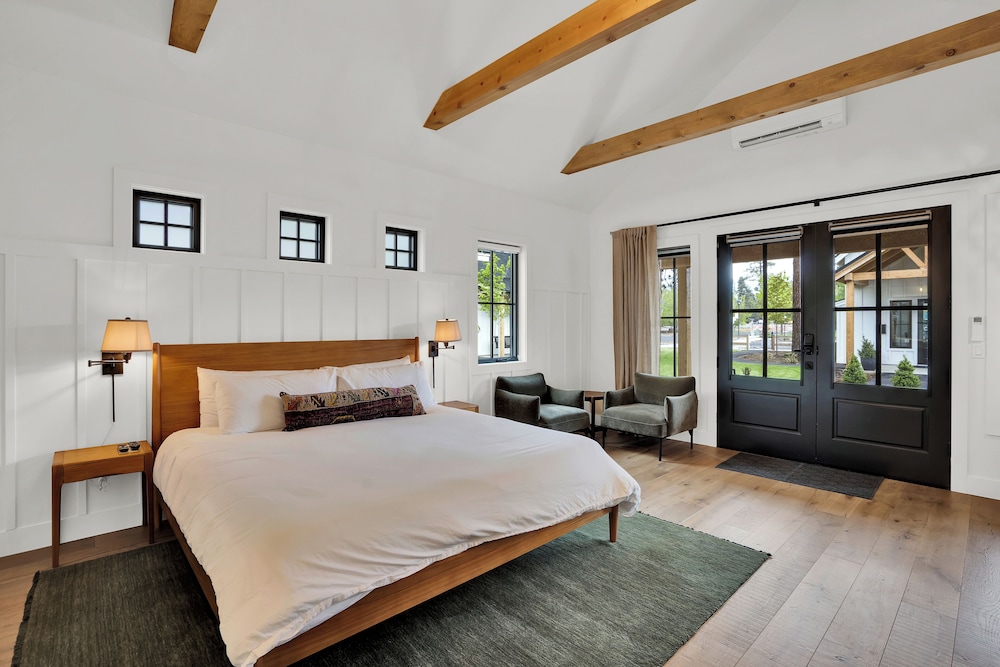 The Scout Boutique Cottages - photo 16