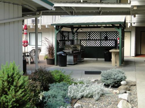 Konkolville Motel - photo 7