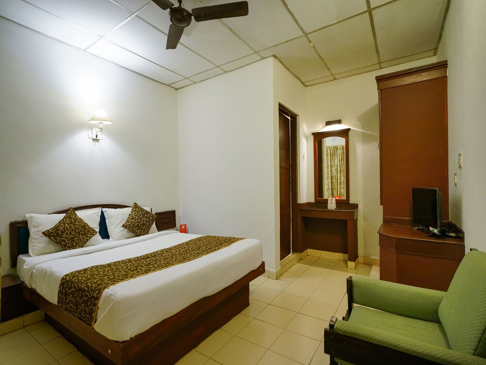 OYO 15510 Chandana Annexe — hotel in Marayur