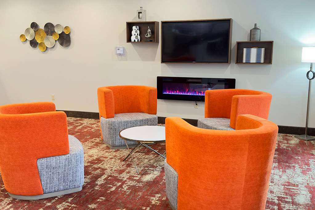 La Quinta Inn & Suites by Wyndham Jackson Cape Girardeau - photo 7