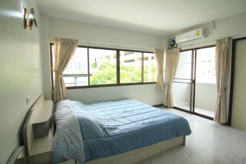 Manoo House H