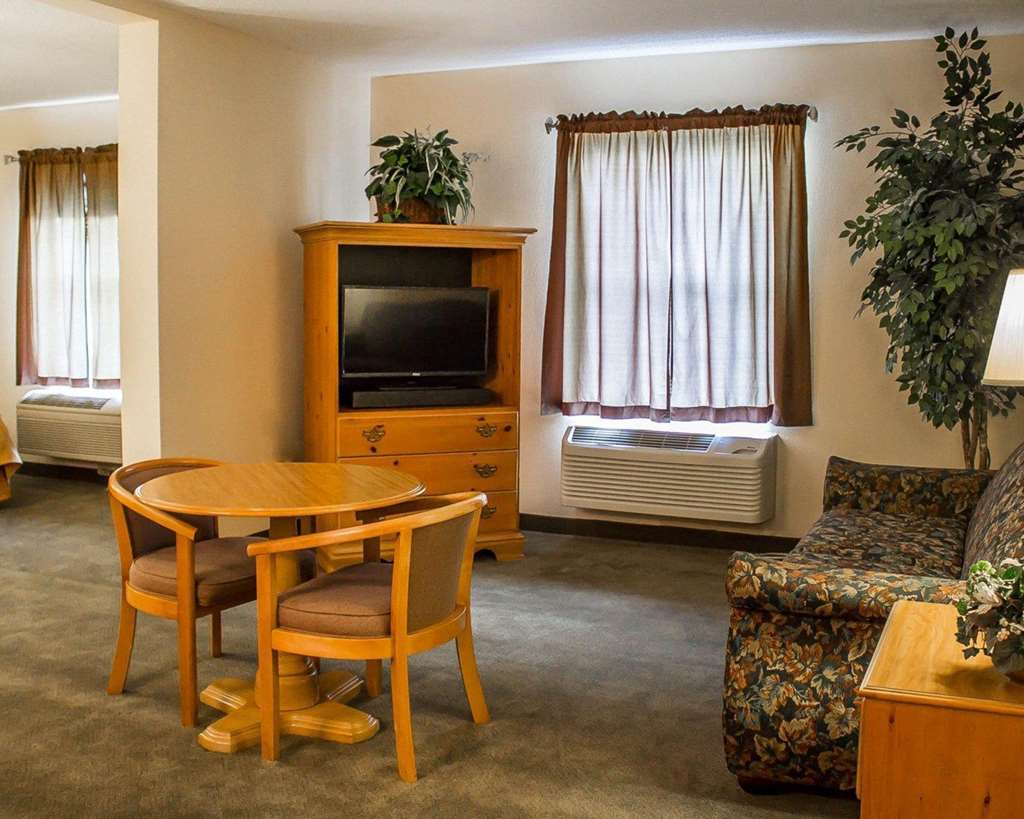 Quality Inn & Suites Bellville Mansfield - photo 13