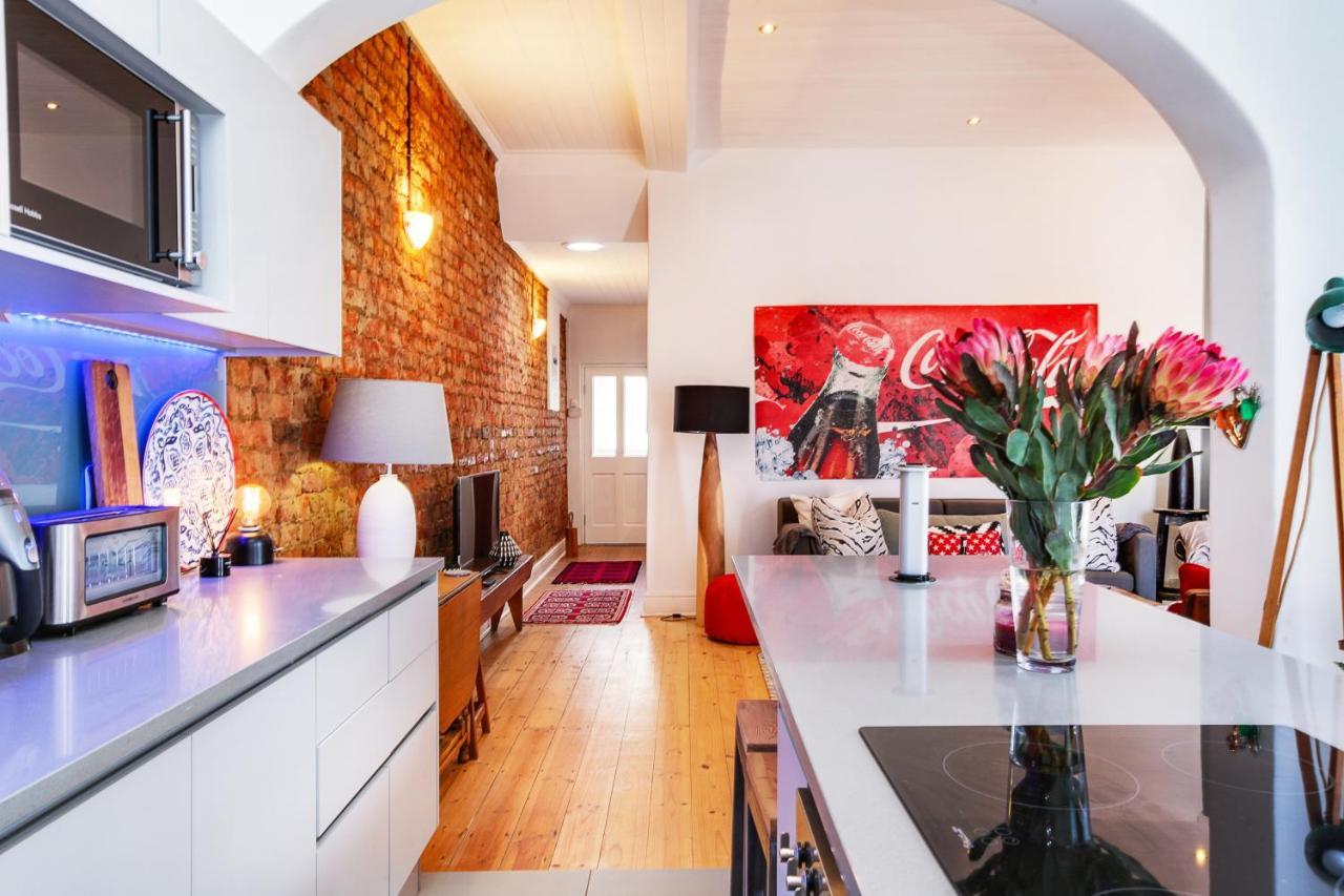 Backup Powered Art Deco Cottage in De Waterkant