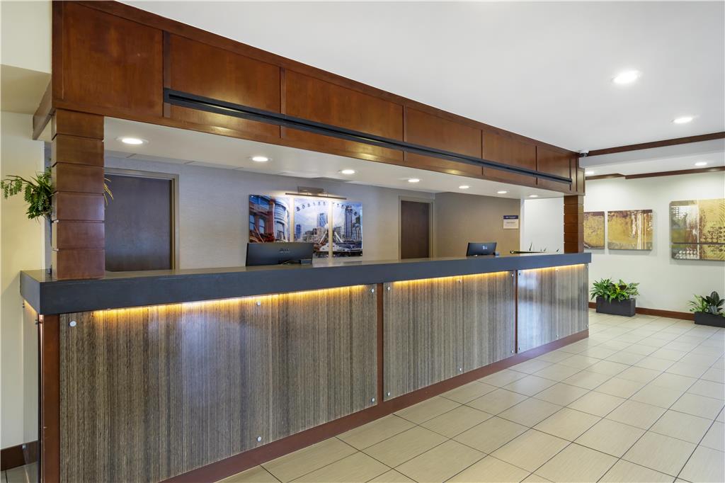 Best Western Seattle Airport Hotel - photo 41