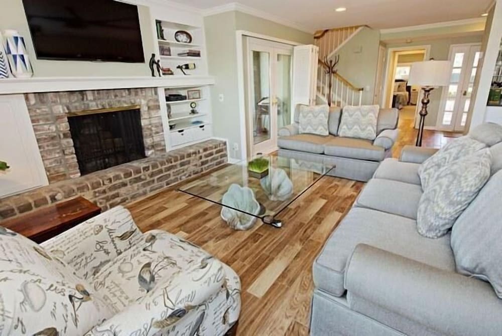 16 Mizzenmast Court at The Sea Pines Resort - photo 5