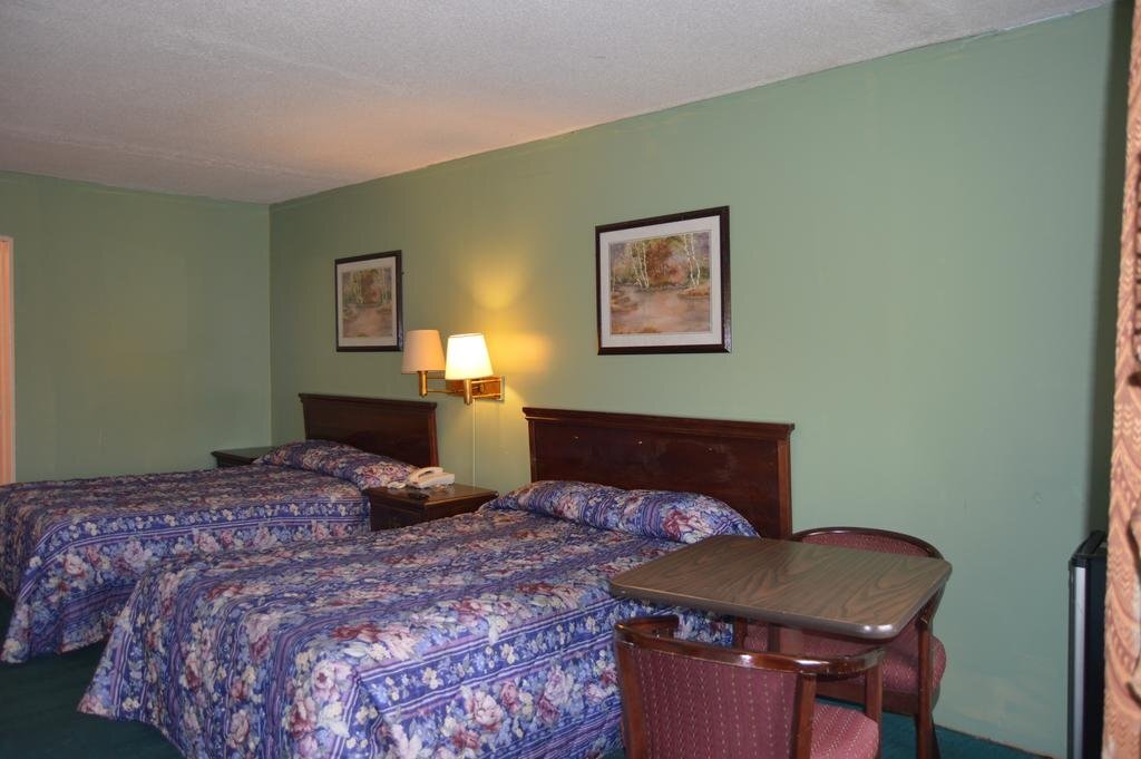 Seminole Inn - photo 13