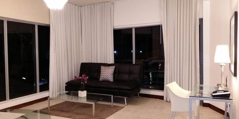 Strand Ocean Drive Suites - photo 31