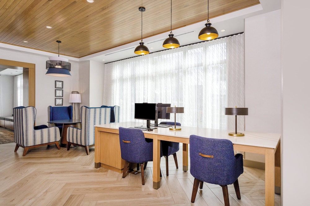 Staybridge Suites Winter Haven Auburndale by IHG - photo 27