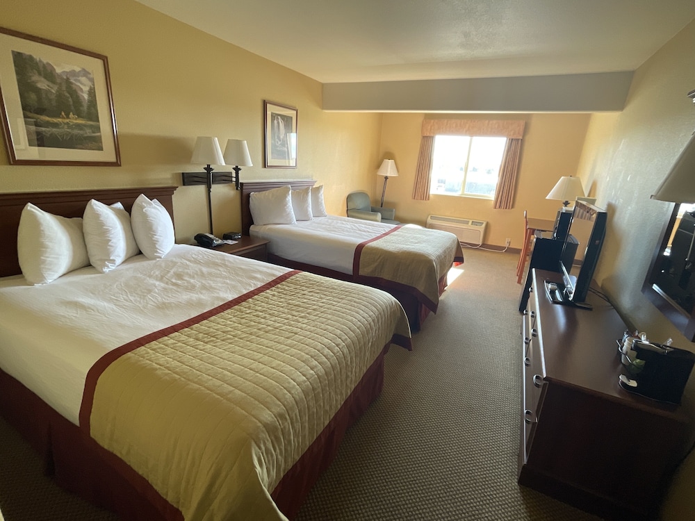 Baymont by Wyndham Pinedale - photo 23