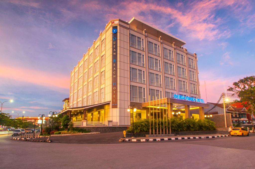 Ocean Beach Hotel Padang - last minute hotel in Padang