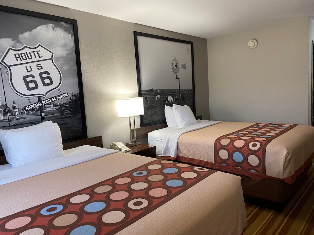 Super 8 by Wyndham Claremore OK - photo 11