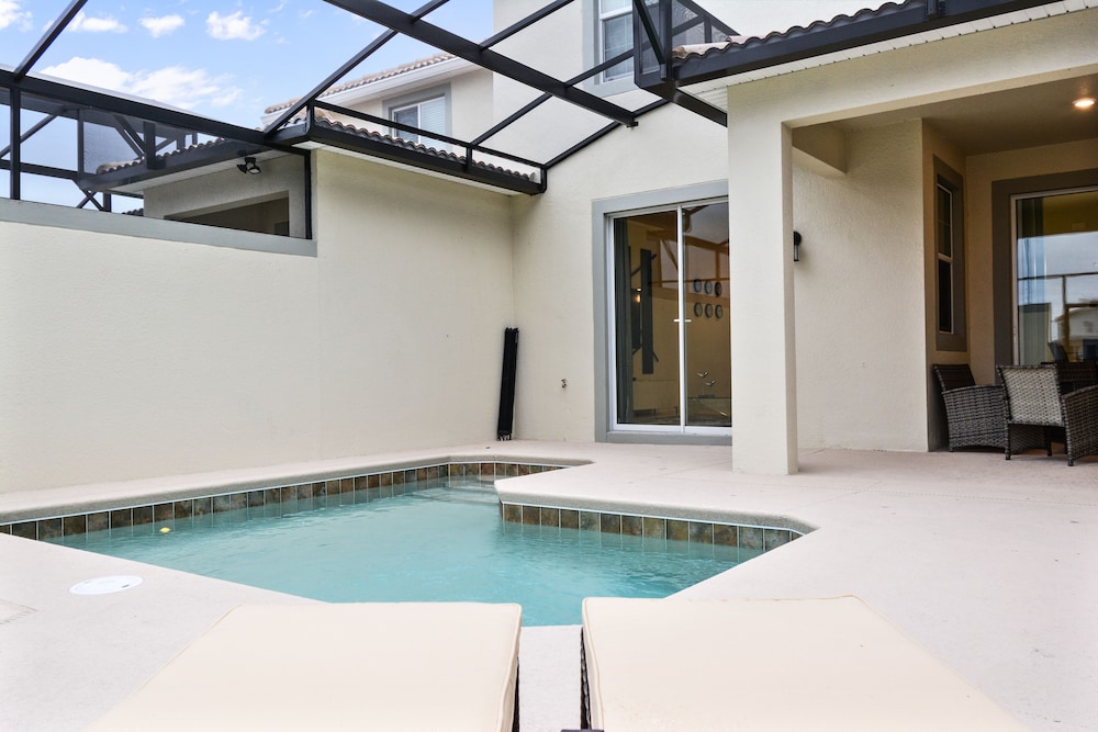Four Bedrooms w Pool Townhome 4841 - photo 23