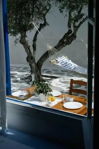 Yiannis Studios - last minute hotel in Paros