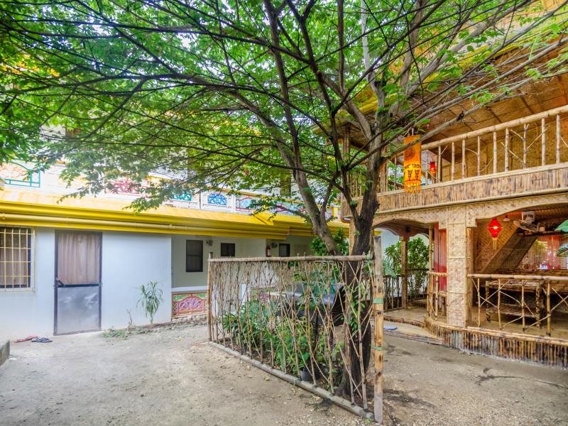 Bambooze Hauz - last minute hotel in Malay